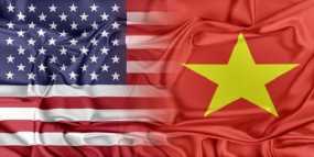 ΗΠΑ και Βιετνάμ υπέγραψαν οικονομικές συμφωνίες αξίας 8 δισ. δολαρίων