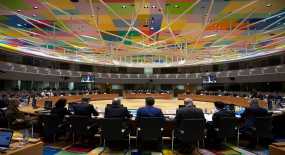 Μικρό καλάθι για το Eurogroup με τις διαφωνίες ΔΝΤ – Σόιμπλε για το χρέος να παραμένουν
