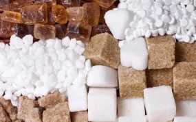 Γιατί οι ειδικοί επιμένουν να κόψουμε τη ζάχαρη στο μισό