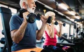 Η άσκηση με βαράκια στους ηλικιωμένους μειώνει τον κίνδυνο θανάτου