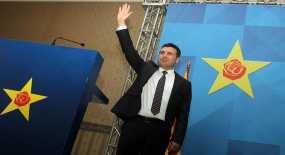 ΠΓΔΜ εκλογές: Μικρή η διαφορά Γκρουέφσκι και Ζάεφ