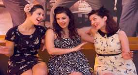 Les Trois Femmes - Swing Jazz Group στο Atheneaum Κελάρι