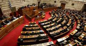 H κριτική από τα κόμματα της αντιπολίτευσης για την απόφαση του Eurogroup