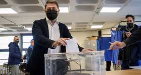 Εκλογές ΚΙΝΑΛ: Το ΠΑΣΟΚ «επέστρεψε» - Ψήφισαν 170.000 μέλη