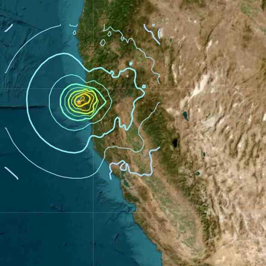 Βίντεο από τον σεισμό 6,4 Ρίχτερ στην Καλιφόρνια – Χιλιάδες σπίτια και επιχειρήσεις χωρίς ρεύμα