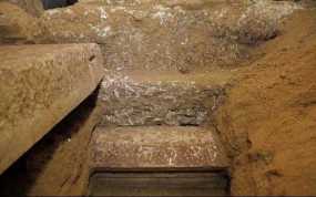 Αγωνία στην Αμφίπολη για την υπόγεια σκάλα του τρίτου θαλάμου