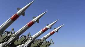 Η Βόρεια Κορέα εκτόξευσε πυραύλους προς τη θάλασσα της Ιαπωνίας