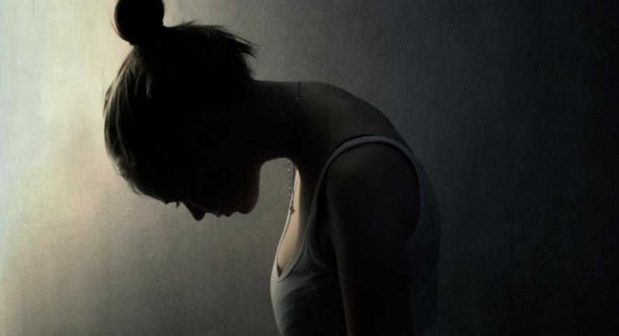 Κατάθλιψη: Τα εννέα συμπτώματα στον οργανισμό και στον ύπνο
