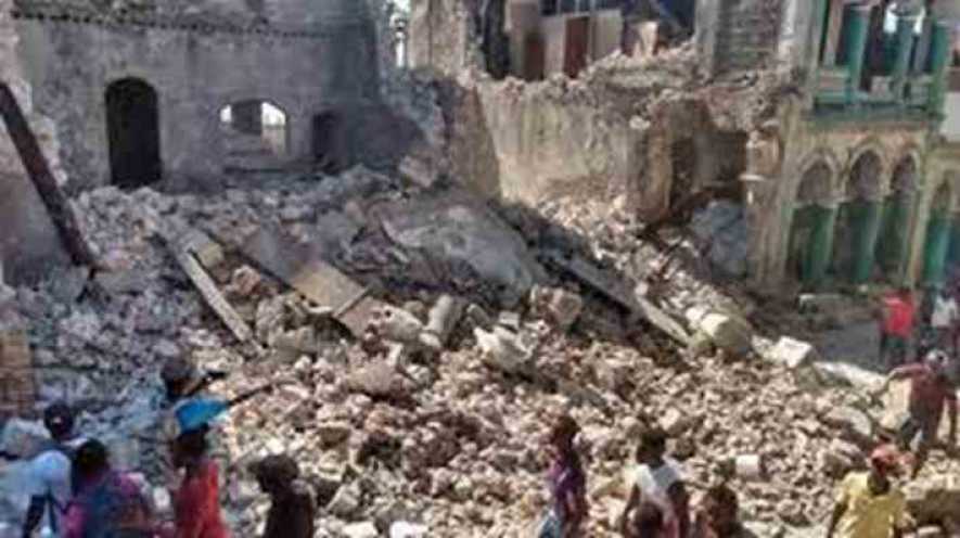 Σεισμός στην Αϊτή: Θρήνος για τους 2.189 νεκρούς – Μετασεισμός τη νύχτα ταρακούνησε κτίρια
