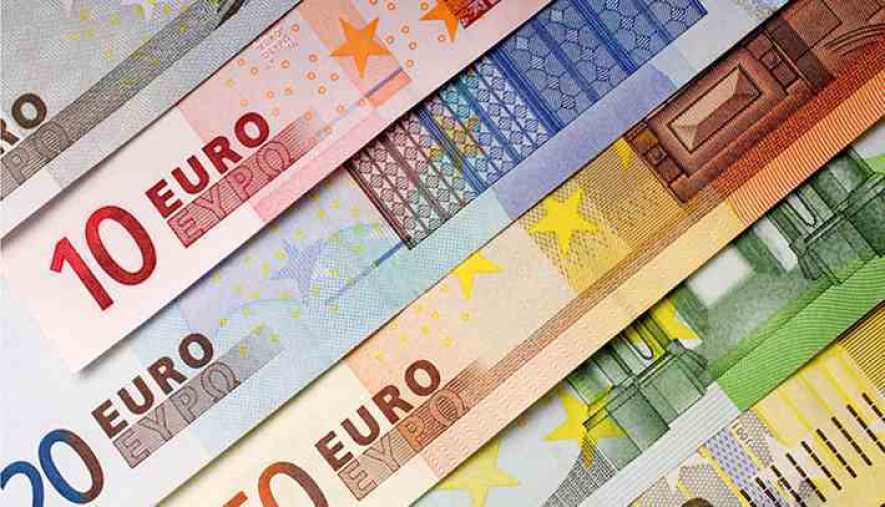 Πασχαλινός «μποναμάς» 343,4 εκατ. ευρώ σε επιχειρήσεις, επαγγελματίες και ιδιοκτήτες ακινήτων