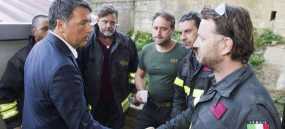 Ματέο Ρέντσι: Εγκριση βοήθειας 50 εκατ. ευρώ στους σεισμοπαθείς της Κεντρικής Ιταλίας