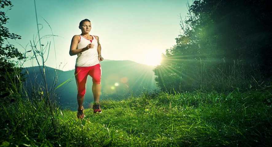 Το γρήγορο βάδισμα είναι πιο ωφέλιμο και από το τρέξιμο για την καρδιά