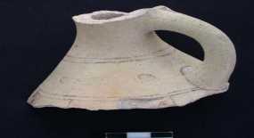 Cycladica της 3ης και 2ης χιλιετίας π.Χ. από τη χερσόνησο των Βουρλών