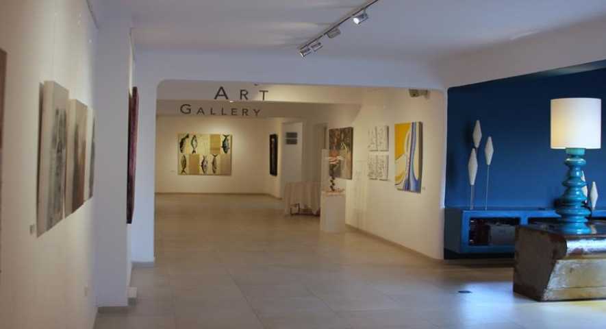 Με επιτυχία παρουσιάστηκε η ομαδική έκθεση &quot;Greek Artists&#039; Trips&quot; από την εικαστική πλατφόρμα  #Rest@rt στην Aqua Gallery