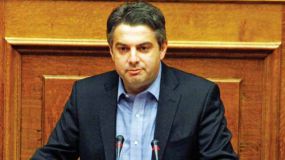 Οδ. Κωνσταντινόπουλος: Να «ποινικοποιηθεί» η αχαριστία στο ΠΑΣΟΚ