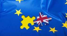 «Μάχη» Bremain- Brexit πέντε 24ωρα πριν ανοίξουν οι κάλπες στη Βρετανία