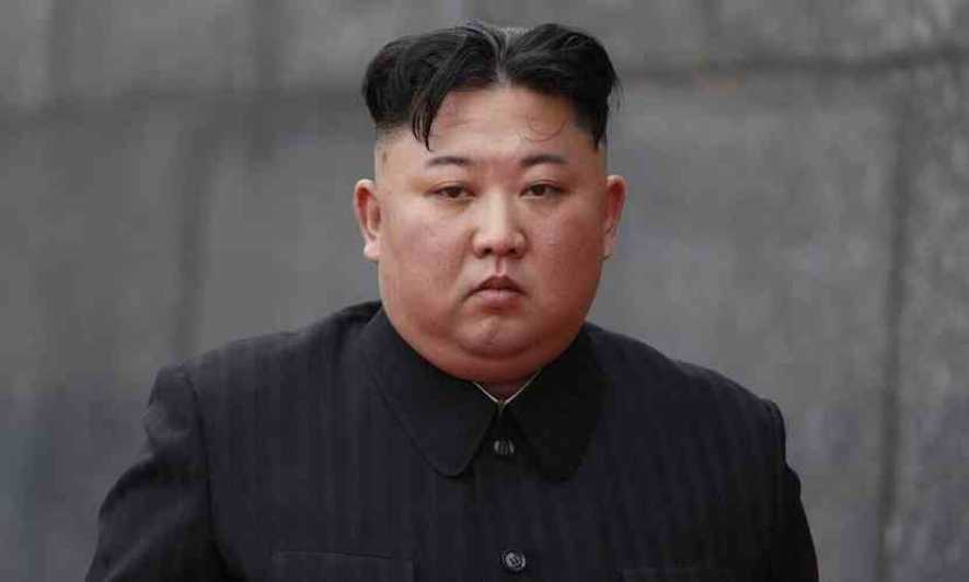 Βόρεια Κορέα: Ο Κιμ Γιονγκ Ουν ανακηρύσσει ότι νίκησε τον κορονοϊό – «Ιστορικό γεγονός που δείχνει το μεγαλείο μας»