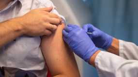 Εμβόλιο κορονοϊού – Έρευνα: Πόσο διαρκεί η προστασία – Πότε κορυφώνεται και τα ποσοστά στις 20 εβδομάδες