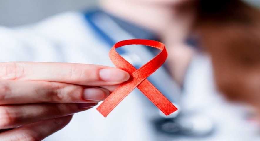 Νέα έρευνα δίνει ελπίδες για την οριστική θεραπεία του AIDS
