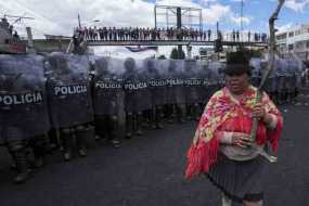 Ισημερινός: Συνεχίζονται οι κινητοποιήσεις παρά την κατάσταση εκτάκτου ανάγκης