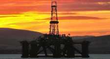 Απαισιόδοξες οι προοπτικές για το πετρέλαιο το 2016
