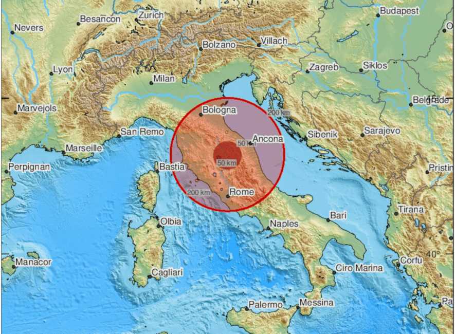Σεισμός στην Ιταλία: Ζημιές στο δημαρχείο και οίκο ευγηρίας του χωριού Τρεντότσιο