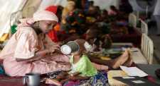 80.000 παιδιά κινδυνεύουν άμεσα να πεθάνουν απ' την πείνα στη Νιγηρία